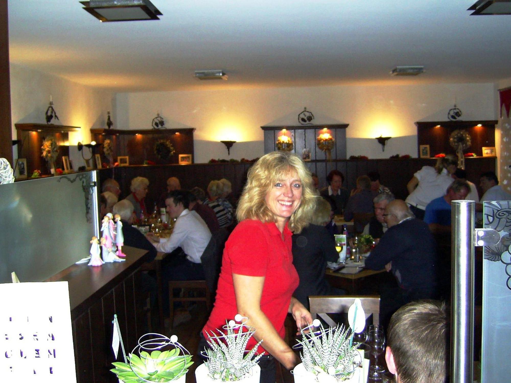 Wein-Traeume Hotel Thuengersheim Bagian luar foto