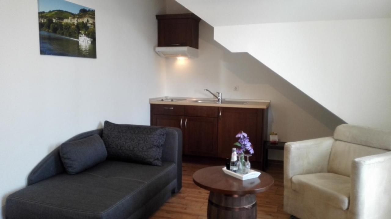 Wein-Traeume Hotel Thuengersheim Bagian luar foto